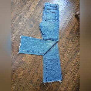 GOOD AMERICAN Good Classic Boot- High Waist Raw Hem Size 12/31